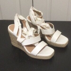 Elegant White Wedge Sandals